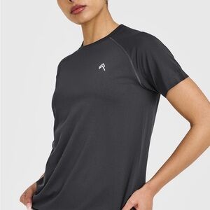 Go To Seamless Loose Top in Coal